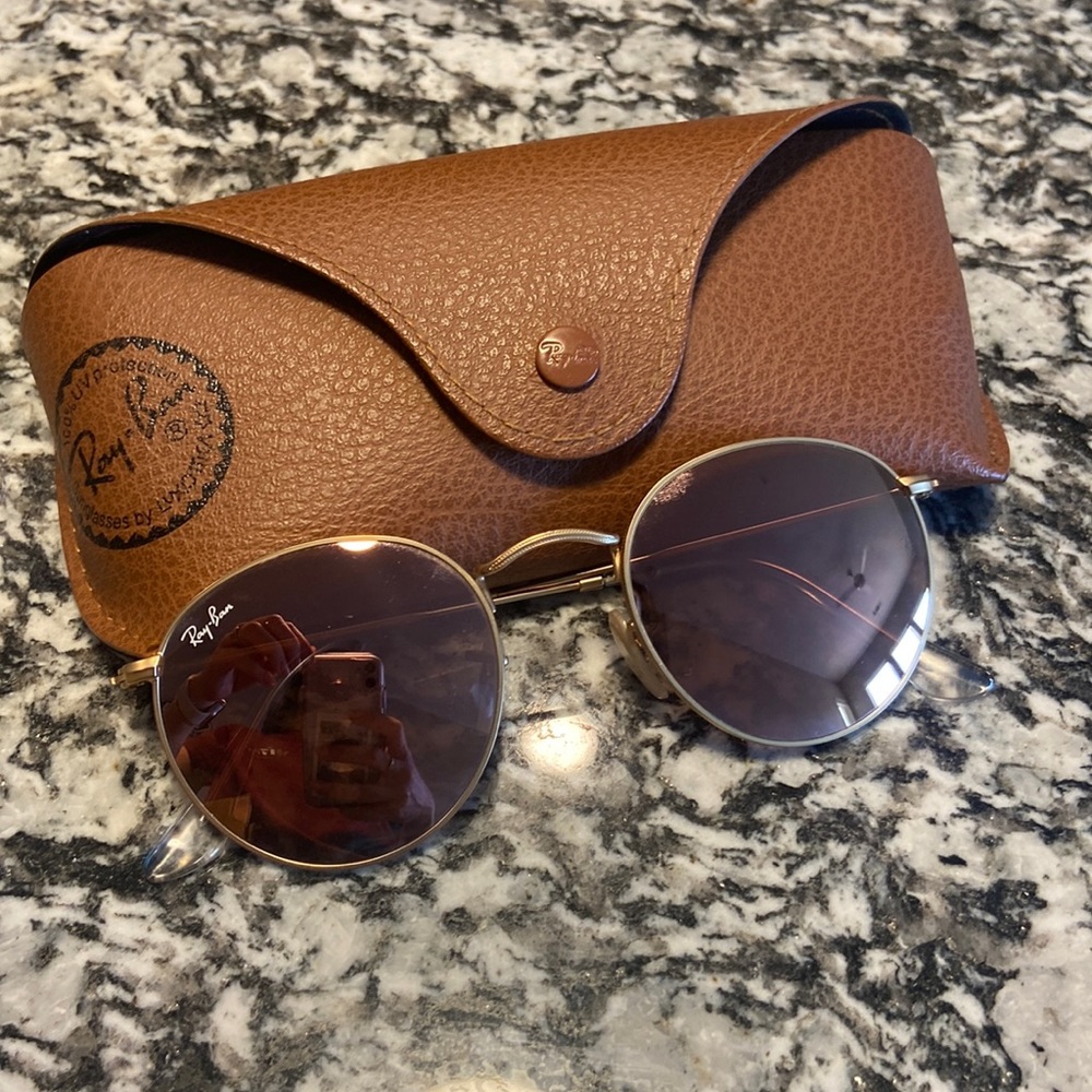 Rose Gold Round Raybans